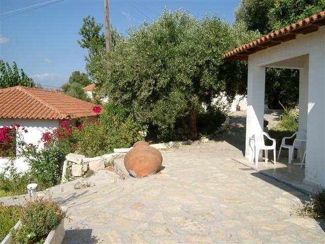 الشقق الفندقية بيثاغوريوفي  Elena Bungalows المظهر الخارجي الصورة