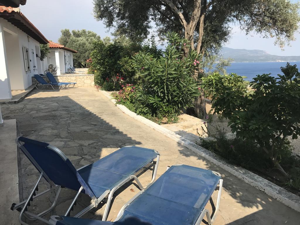 الشقق الفندقية بيثاغوريوفي  Elena Bungalows المظهر الخارجي الصورة