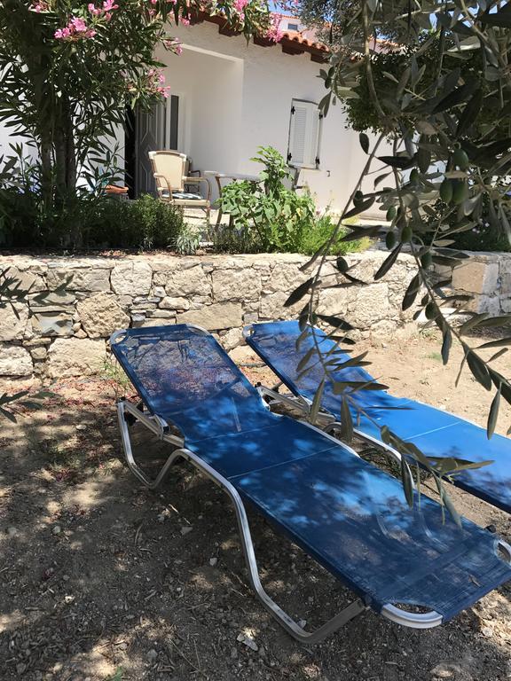 الشقق الفندقية بيثاغوريوفي  Elena Bungalows المظهر الخارجي الصورة